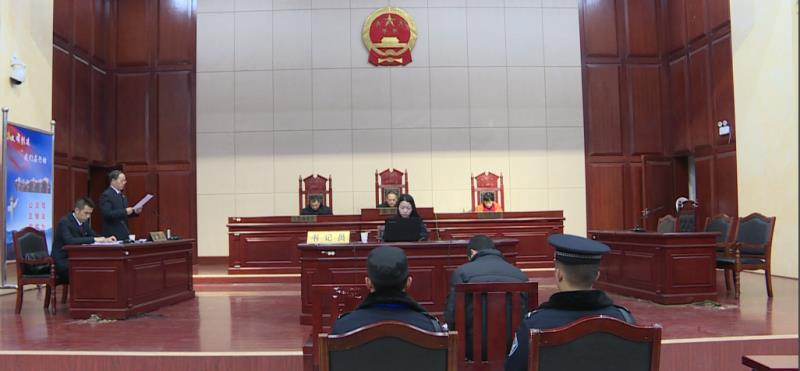庭审现场.jpg
