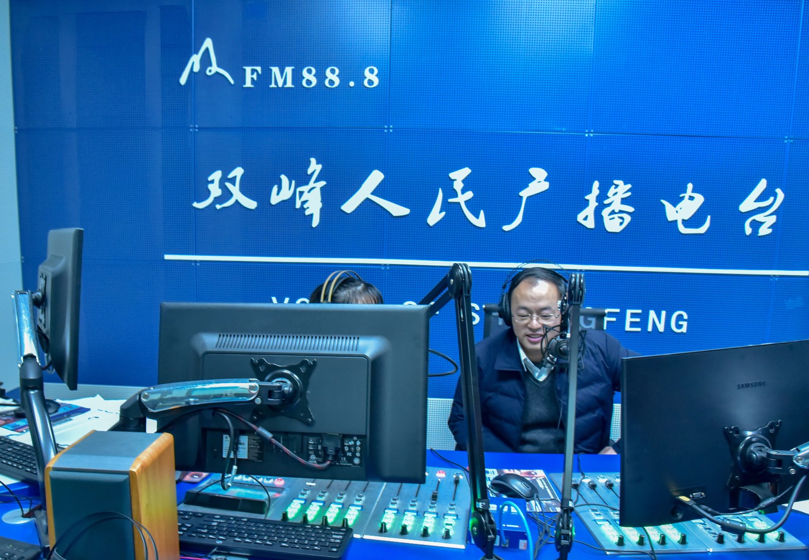 黄文辉检察长接受访谈.jpg