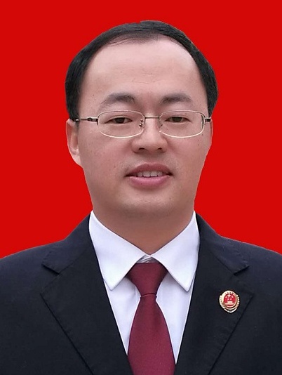 黄文辉检察长证件照_看图王.jpg