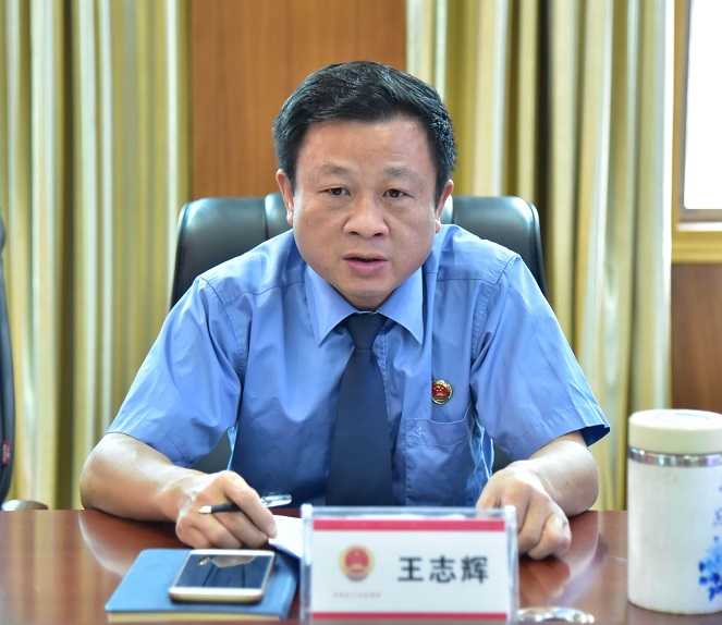 党组成员、副检察长王志辉介绍未检工作.jpg