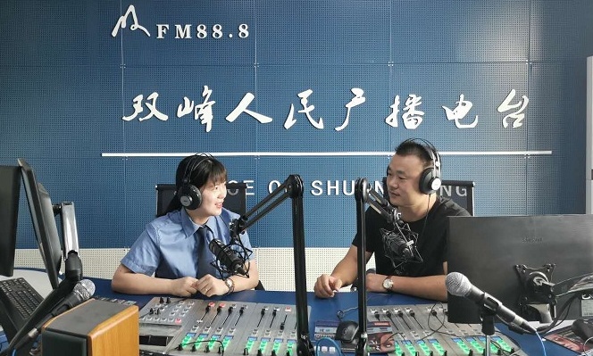 未检专干录制检察同期声_看图王.jpg