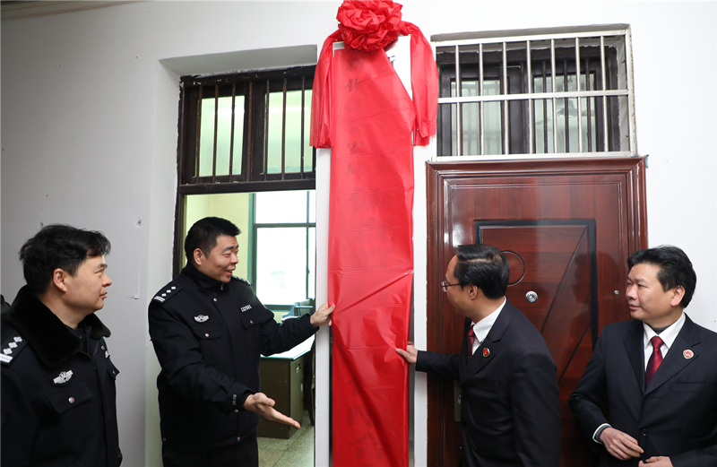 图1_副本.jpg